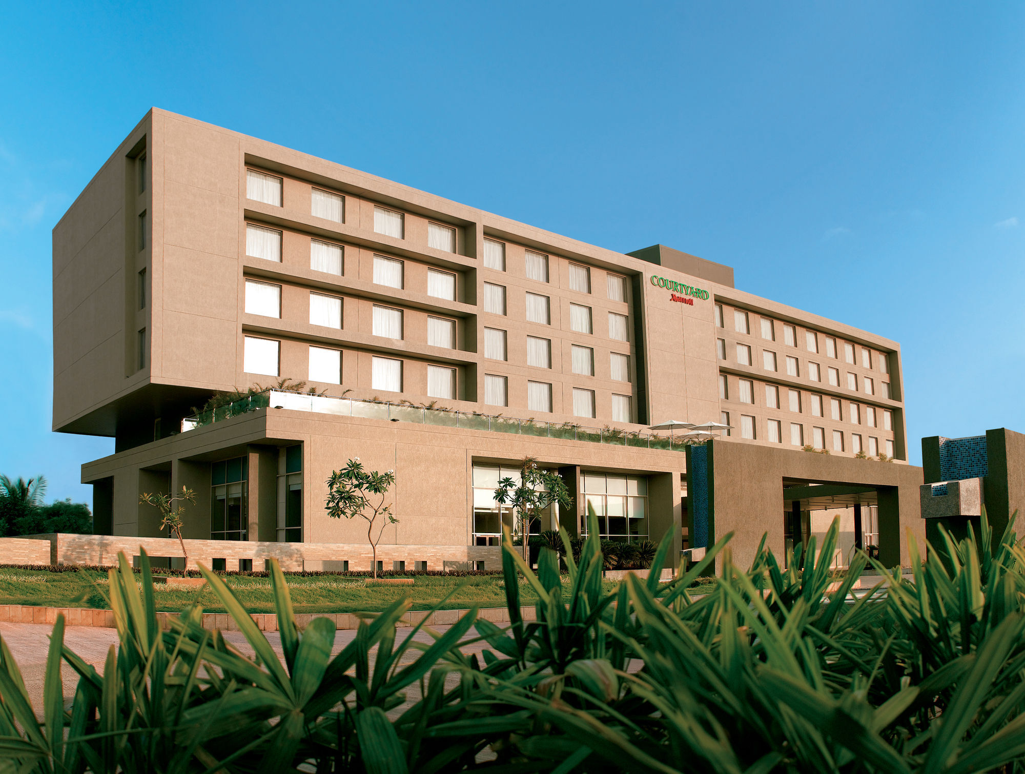 Courtyard By Marriott Pune Hinjewadi Hotel Exterior photo