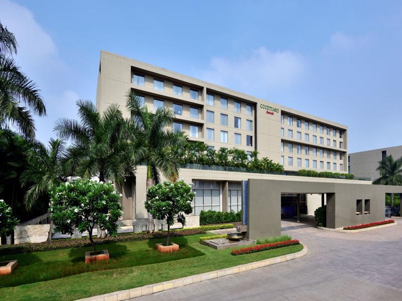 Courtyard By Marriott Pune Hinjewadi Hotel Exterior photo